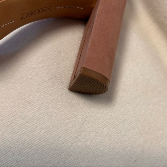 Vince Camuto Dusty Rose block heels - Picture 3 of 9